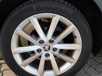 Gebraucht Skoda Octavia Elegance 150 PS (110 kW) 2014 Grau Kleinwagen