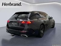 Gebraucht Mercedes E300 AMG 313 PS (230 kW) 2024 Metalliclack graphitgrau Kombi