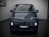 Gebraucht Hyundai Staria Signature 177 PS (130 kW) 2022 Grau Van / Kleinbus