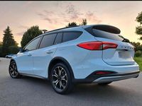 Usata Ford Focus Active 151 CV (111 kW) 2020 Bianco Station wagon