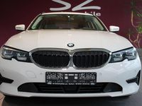 Gebraucht BMW 330 265 PS (194 kW) 2020 Alpinweiss 3 Kombi