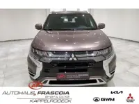 Gebraucht Mitsubishi Outlander P-HEV Plus 224 PS (164 kW) 2021 Braun SUV
