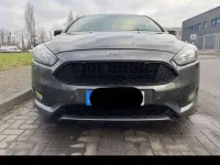 Używany Ford Focus ST-Line 150 KM (110 kW) 2017 Szary Sedan/Limuzyna