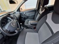 gebraucht Dacia Duster 1.6 SCe 115 4x4 Lauréate Lauréate