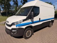 Occasion Iveco Daily 179 ch (131 kW) 2016 Blanc Berline