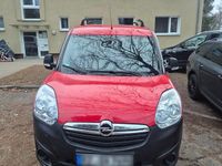 Second-hand Opel Combo 90 CP (66 kW) 2016 Roșu Monovolum