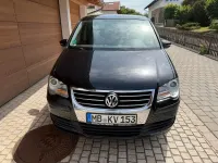 Gebraucht VW Touran Conceptline 102 PS (75 kW) 2010 Schwarz Van / Kleinbus
