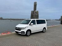 Second-hand VW Multivan Generation Six 150 CP (110 kW) 2020 Alb Monovolum