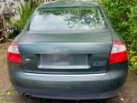 Używany Audi A4 101 KM (74 kW) 2001 Zielony Sedan/Limuzyna