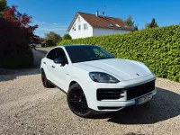 Second-hand Porsche Cayenne 470 CP (345 kW) 2024 Alb SUV