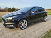 Gebraucht Ford Focus ST 250 PS (183 kW) 2015 Schwarz Limousine
