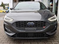 Neu Ford Focus ST 280 PS (205 kW) 2026 Grau Limousine