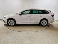 Gebraucht Skoda Octavia Style 116 PS (85 kW) 2023 Candyweiss Kombi