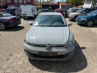 Gebraucht VW Golf VIII Life 90 PS (66 kW) 2022 Grau Limousine