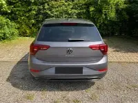 Gebraucht VW Polo Active 95 PS (69 kW) 2023 Grau Kleinwagen