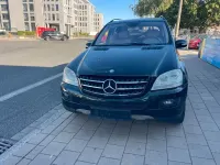 Gebraucht Mercedes ML500 306 PS (225 kW) 2006 Schwarz SUV