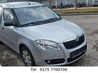 Gebraucht Skoda Roomster 69 PS (50 kW) 2009 Silber Van / Kleinbus