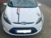 Gebraucht Ford Fiesta 60 PS (44 kW) 2009 Weiß Kleinwagen