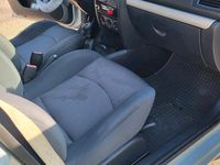 Gebraucht Renault Clio II 75 PS (55 kW) 2004 Silber Kleinwagen