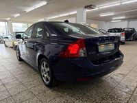 Gebraucht Volvo S40 114 PS (83 kW) 2012 Blau Limousine