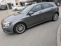 Gebraucht Mercedes A200 156 PS (114 kW) 2013 Grau Limousine