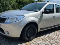 Gebraucht Dacia Sandero 75 PS (55 kW) 2009 Silber Limousine