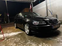Gebraucht Opel Omega 150 PS (110 kW) 2004 Schwarz Kombi