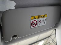 Neu Hyundai Kona 101 PS (74 kW) 2025 Grau SUV