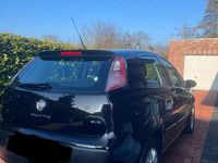 Gebraucht Fiat Punto 101 PS (74 kW) 2011 Schwarz Kleinwagen