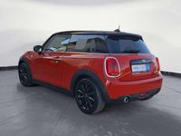 Używany Mini Cooper 136 KM (100 kW) 2021 Pomarańczowy Hatchback