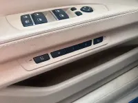 Gebraucht BMW 750 Sport Line 381 PS (280 kW) 2013 Blau Limousine