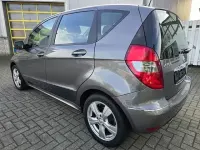 Gebraucht Mercedes A150 Avantgarde 95 PS (69 kW) 2009 Grau Limousine