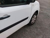 Gebraucht Renault Kangoo 75 PS (55 kW) 2010 Weiß Kombi