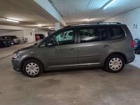 Gebraucht VW Touran Comfortline 105 PS (77 kW) 2013 Grau Van / Kleinbus
