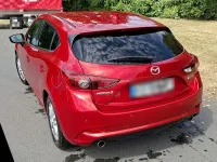 Gebraucht Mazda 3 Kizoku 120 PS (88 kW) 2017 Rot Limousine