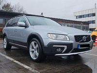 Gebraucht Volvo XC70 Summum 215 PS (158 kW) 2015 Silber Kombi