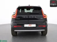 Gebraucht Volvo XC40 150 PS (110 kW) 2018 Black solid "stone" / solid SUV