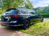 Usata VW Passat 190 CV (139 kW) 2016 Nero Station wagon