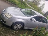 Gebraucht VW Jetta 115 PS (84 kW) 2006 Silber Limousine