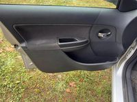 Gebraucht Citroën C3 73 PS (53 kW) 2006 Silber Kleinwagen