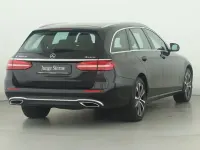 Second-hand Mercedes E300 Avantgarde 194 CP (142 kW) 2023 Negru Break