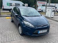 Gebraucht Ford Fiesta 60 PS (44 kW) 2012 Blau Kleinwagen