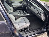 Second-hand BMW 320 Performance 177 CP (130 kW) 2007 Albastru Break