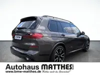 Gebraucht BMW X7 M Sport 340 PS (250 kW) 2022 Grau SUV