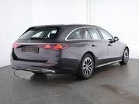 Gebraucht Mercedes E220 Avantgarde 197 PS (144 kW) 2024