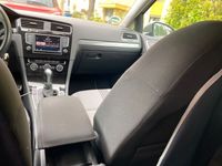 Gebraucht VW Golf VII Highline 150 PS (110 kW) 2016 Beige Kombi