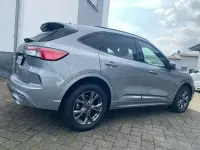 Usado Ford Kuga ST-Line X 150 HP (110 kW) 2021 Prateado SUV