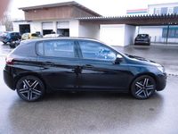 Gebraucht Peugeot 308 Active 125 PS (91 kW) 2014 Schwarz Limousine