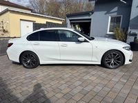 Gebraucht BMW 320 M Sport 190 PS (139 kW) 2022 Alpinweiss Limousine