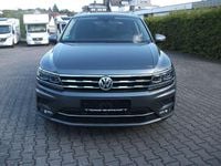 Gebraucht VW Tiguan Allspace Highline 239 PS (175 kW) 2020 Platinium grau met SUV